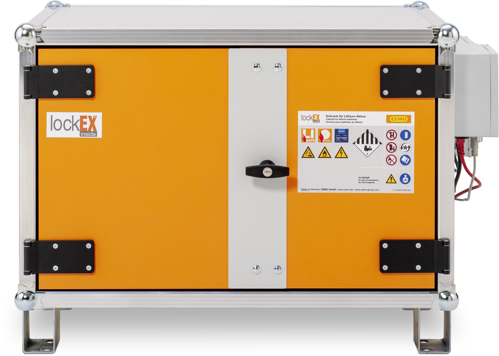 CEMO feuerfester Akku-Ladeschrank Premium Plus 8/5 LockEX 2.0