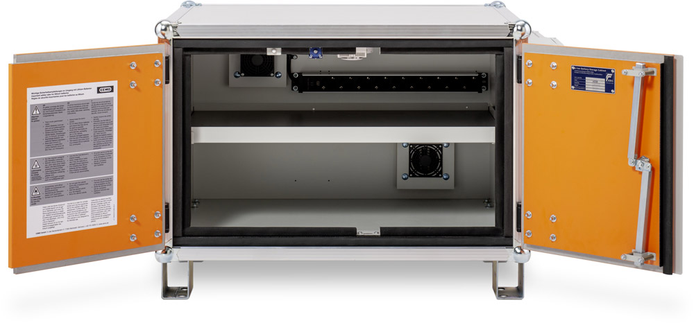 CEMO feuerfester Akku-Ladeschrank Premium Plus 8/5 LockEX 2.0