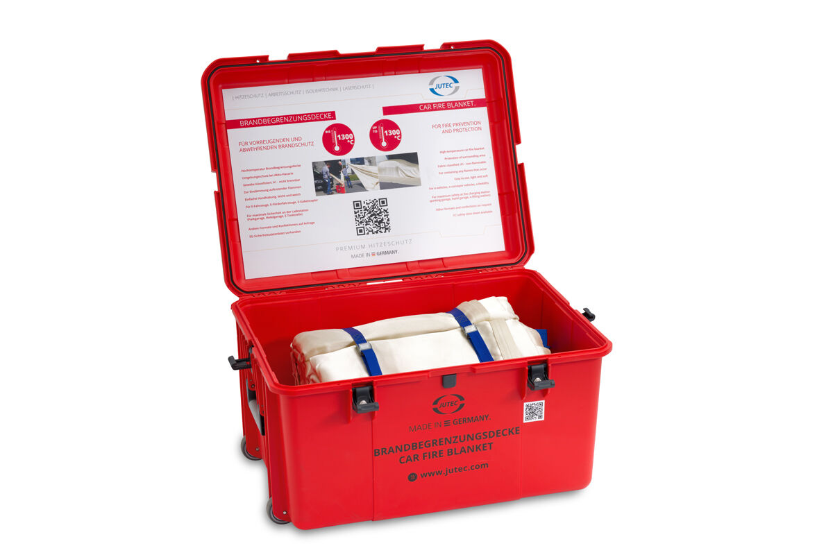 JUTEC fire containment set 5x6m including fire protection blanket / fire blanket for EVs & internal combustion engines