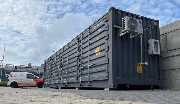 LOXXER Lade-Container 20 FT mit seitl. Öffnung