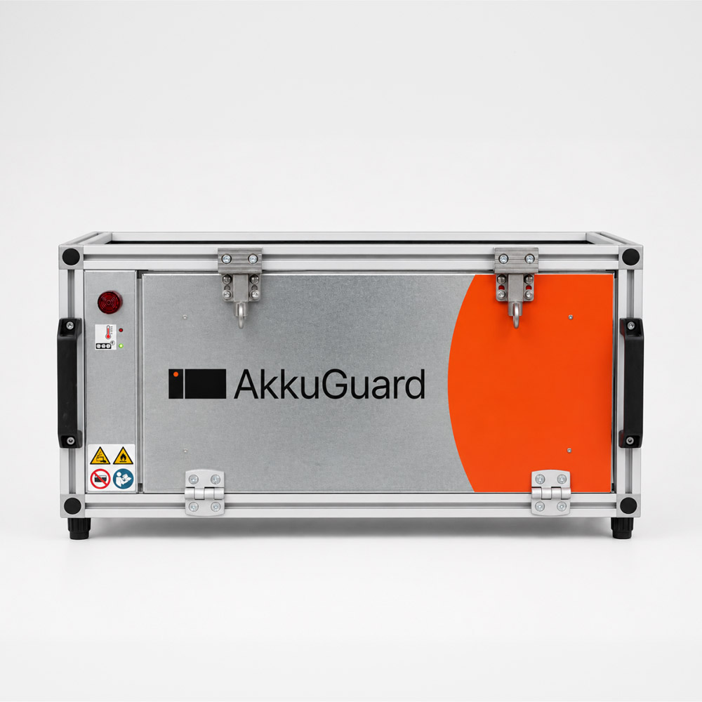 AkkuGuard charging and storage box