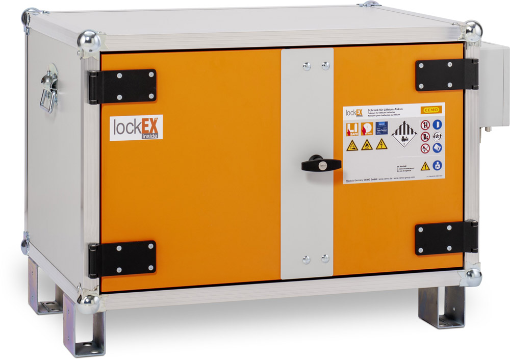 CEMO feuerfester Akku-Ladeschrank Premium Plus 8/5 LockEX 2.0