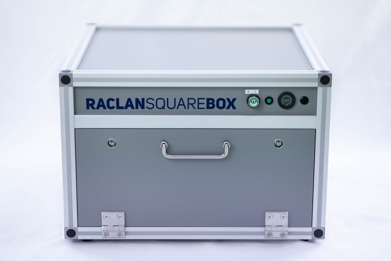 Techno-Physik Raclan Square Box – Charging box with integrated cooling ...